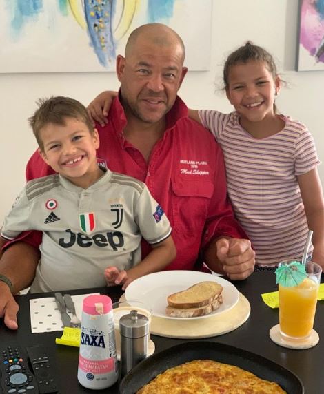 Andrew Symonds and his kids Billy and Chloe Symonds