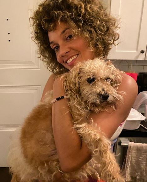 Sophia Urista has a pet dog