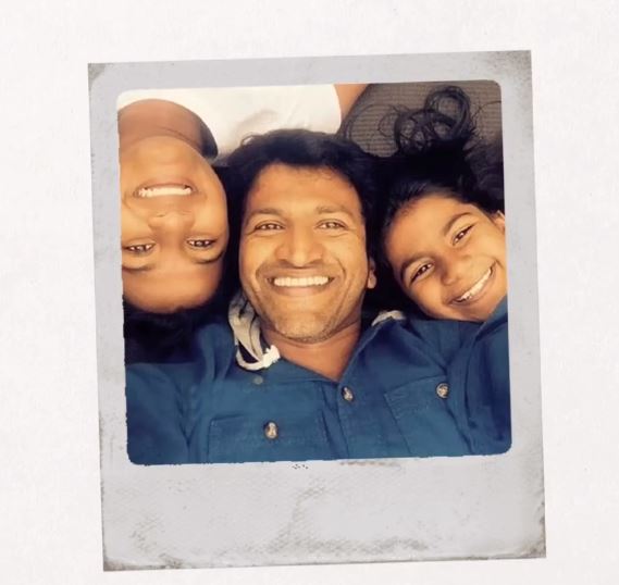 Vanditha Rajkumar with his dad and sister